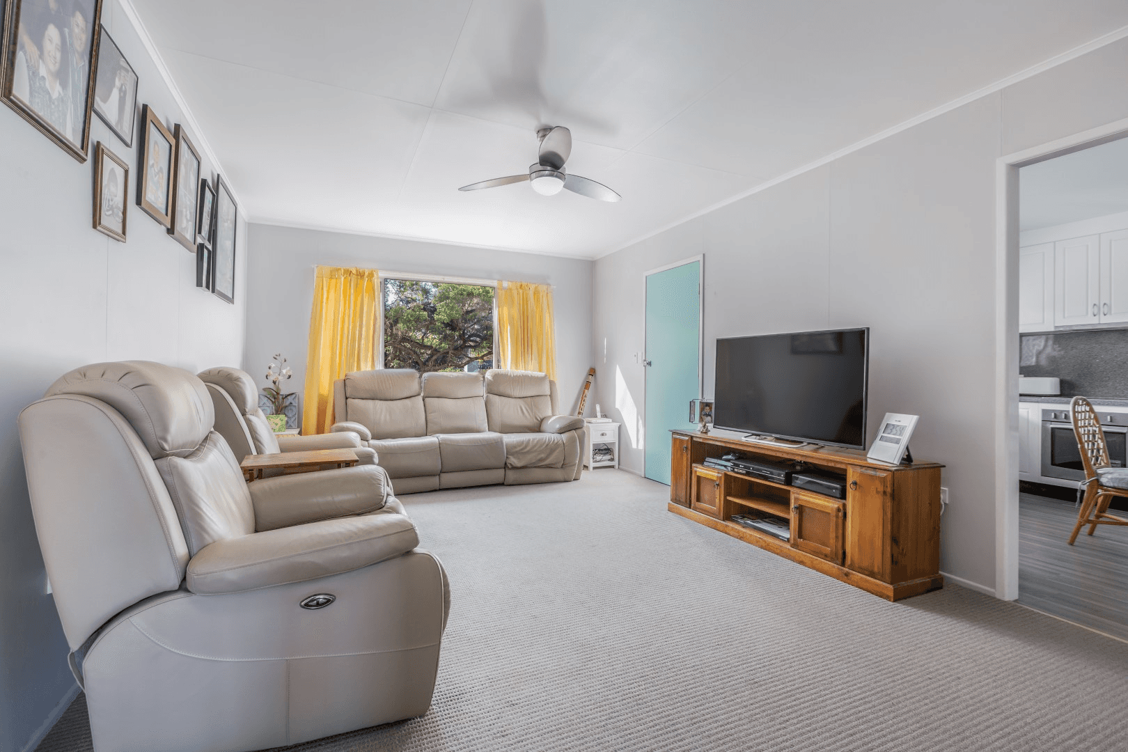 3 FARRELLYS LANE, SADLIERS CROSSING, QLD 4305