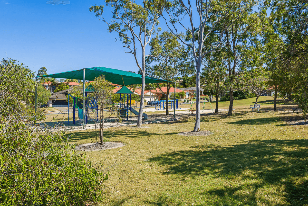 6 Howland Circuit, Pacific Pines, QLD 4211