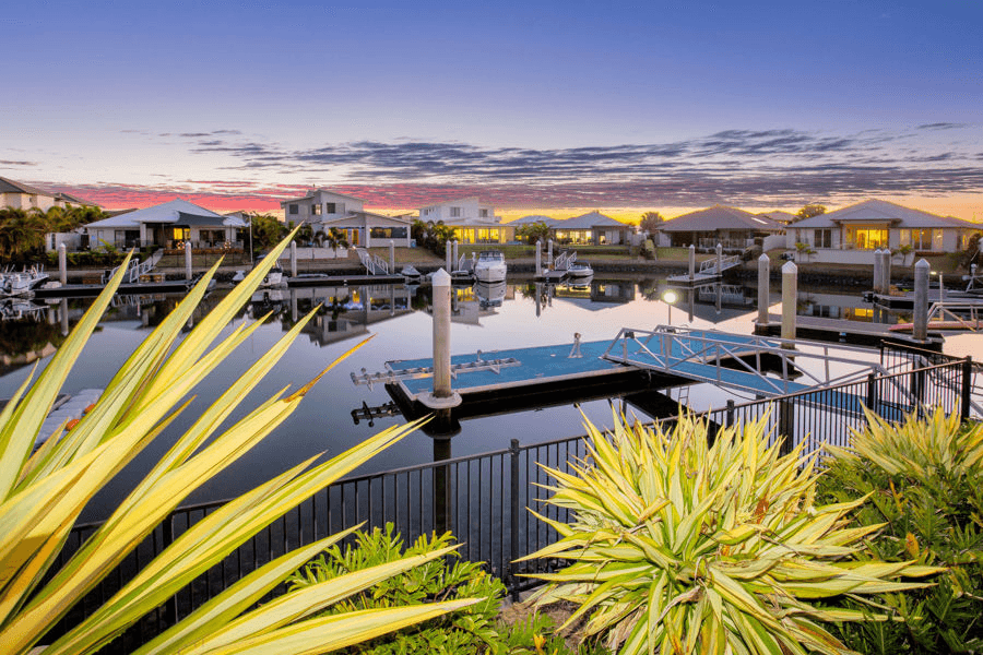 8 Sunset Place, JACOBS WELL, QLD 4208