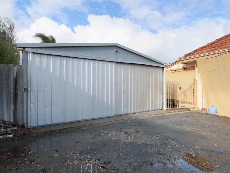 99 Mallard Way, CANNINGTON, WA 6107