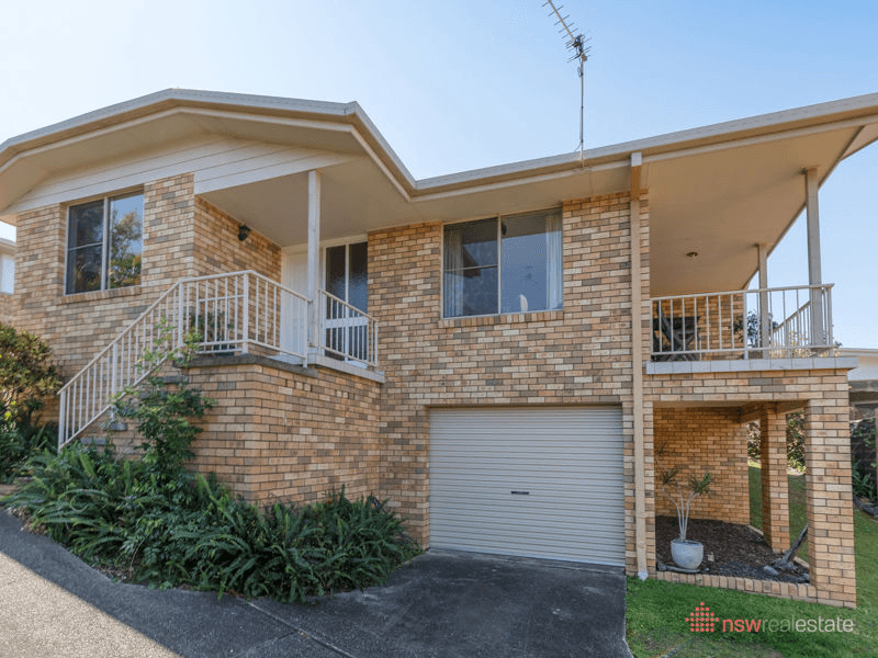 2/3 Miranda Place, KORORA, NSW 2450