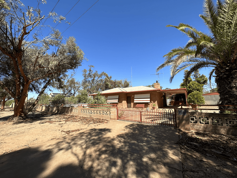 1 Willoughby Street, Stirling North, SA 5710