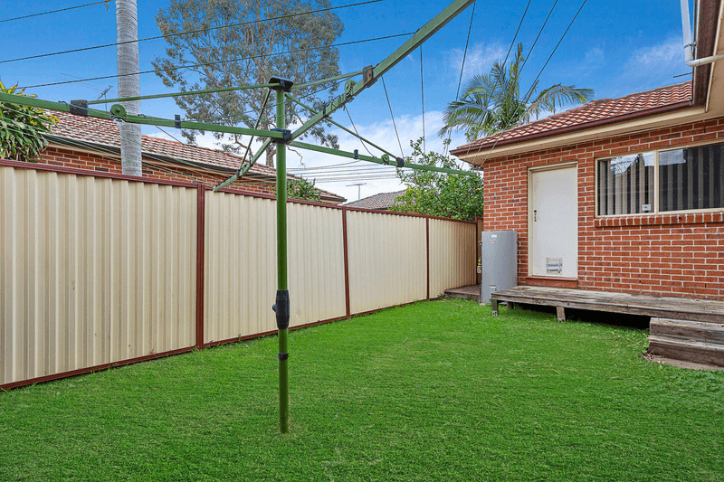 2/77 Arab Road, Padstow, NSW 2211