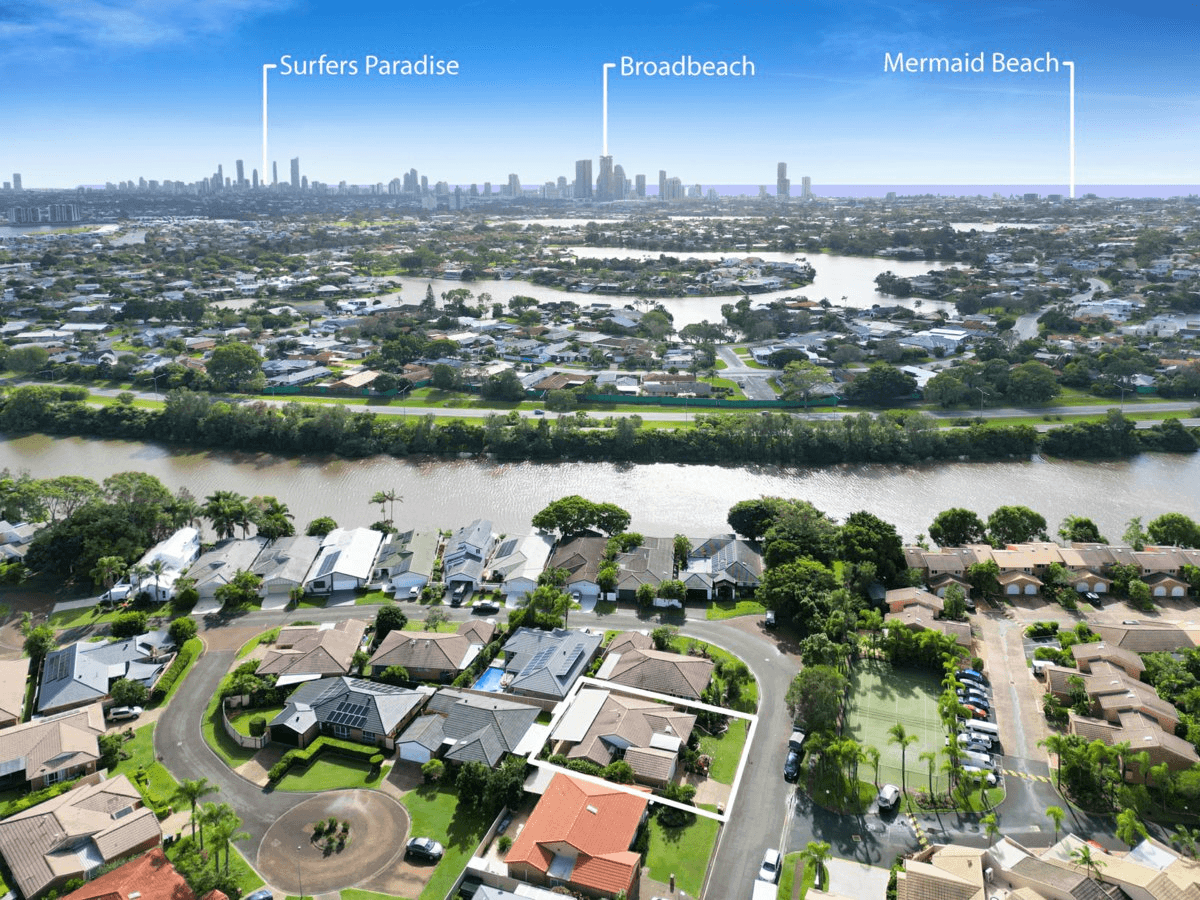 12 Resort Drive, ROBINA, QLD 4226