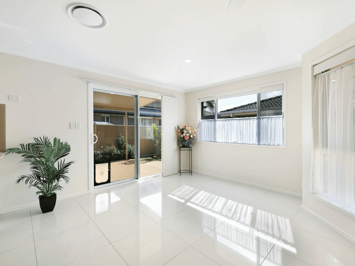 12 Resort Drive, ROBINA, QLD 4226