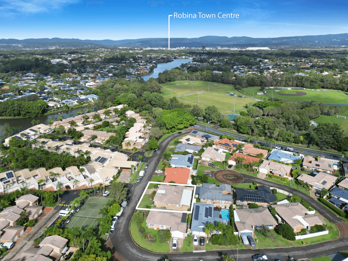 12 Resort Drive, ROBINA, QLD 4226