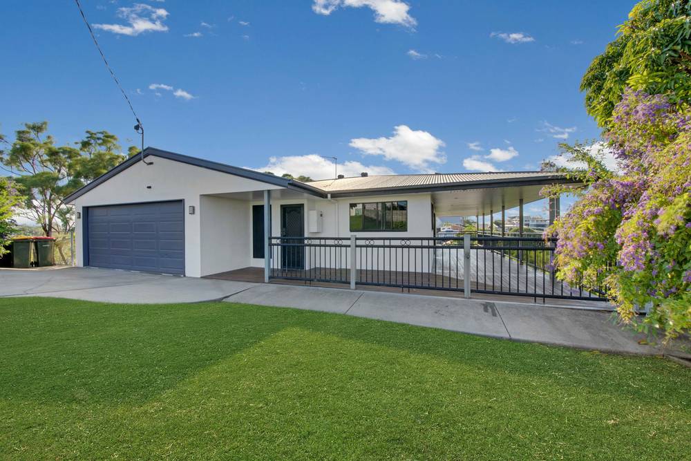 33 Hill Crescent, West Gladstone, QLD 4680