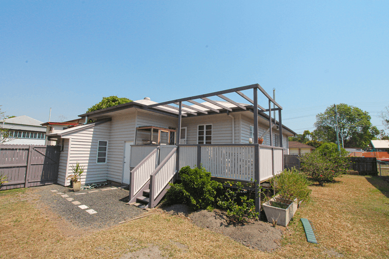 26 Woodford Street, ONE MILE, QLD 4305