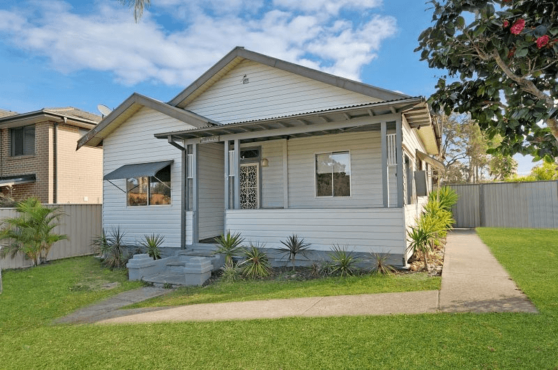 83 Broken Bay Road, Ettalong Beach, NSW 2257