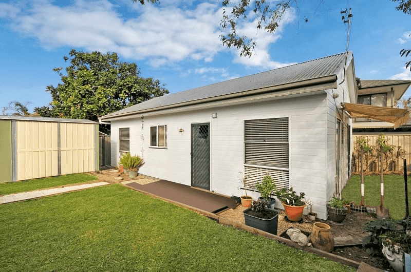 83 Broken Bay Road, Ettalong Beach, NSW 2257