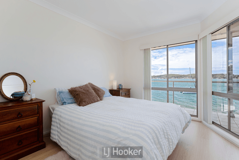 109 Fishing Point Road, FISHING POINT, NSW 2283