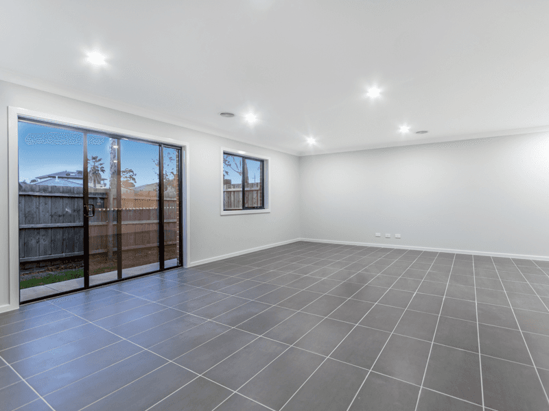 1/76A Anderson Road, SUNBURY, VIC 3429