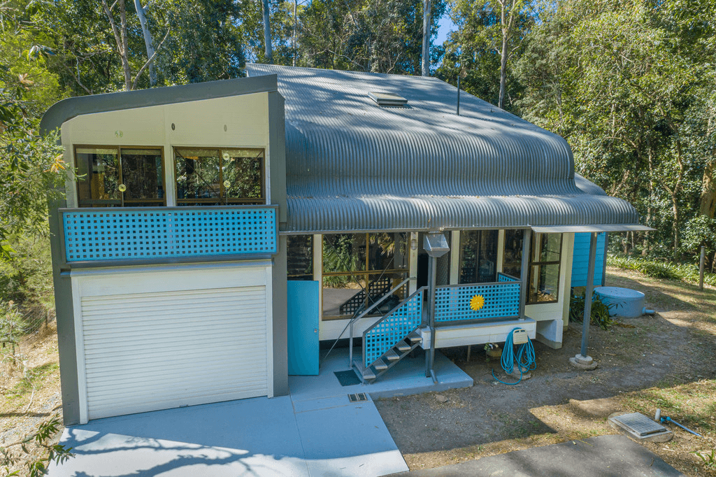 252 Peachester Road, BEERWAH, QLD 4519