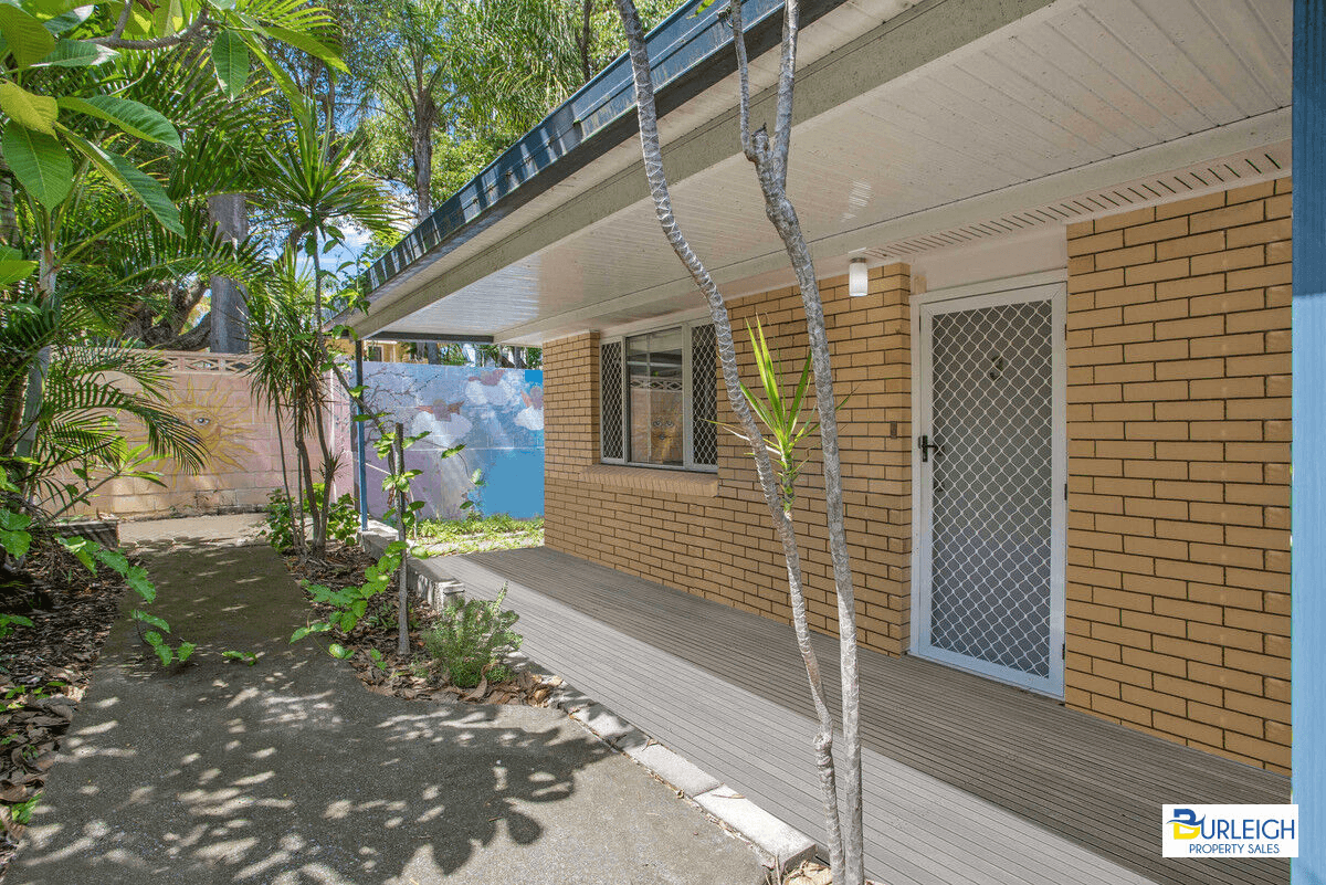 15 Hibiscus Haven, Burleigh Heads, QLD 4220