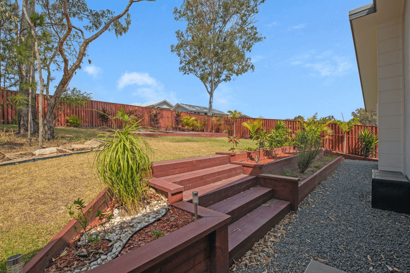 8 Josephine Road, COOMERA WATERS, QLD 4209