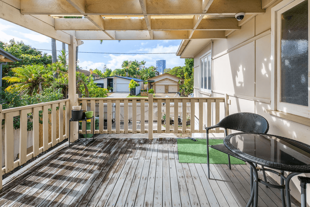 14 William Street, SOUTHPORT, QLD 4215