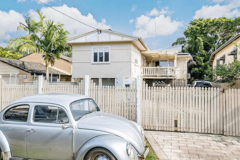 14 William Street, SOUTHPORT, QLD 4215