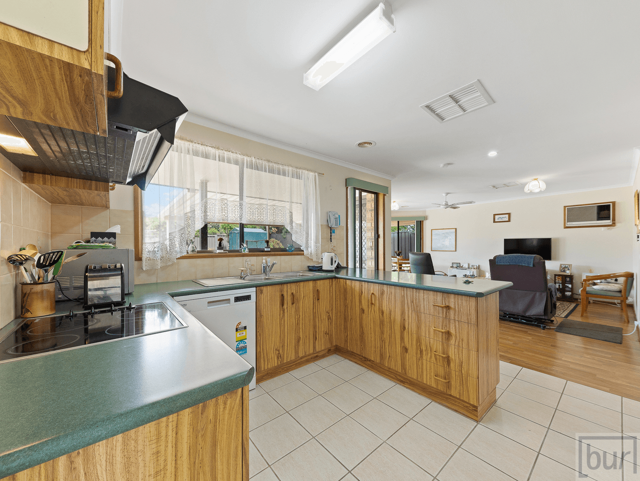 84 Ready Street, RUTHERGLEN, VIC 3685