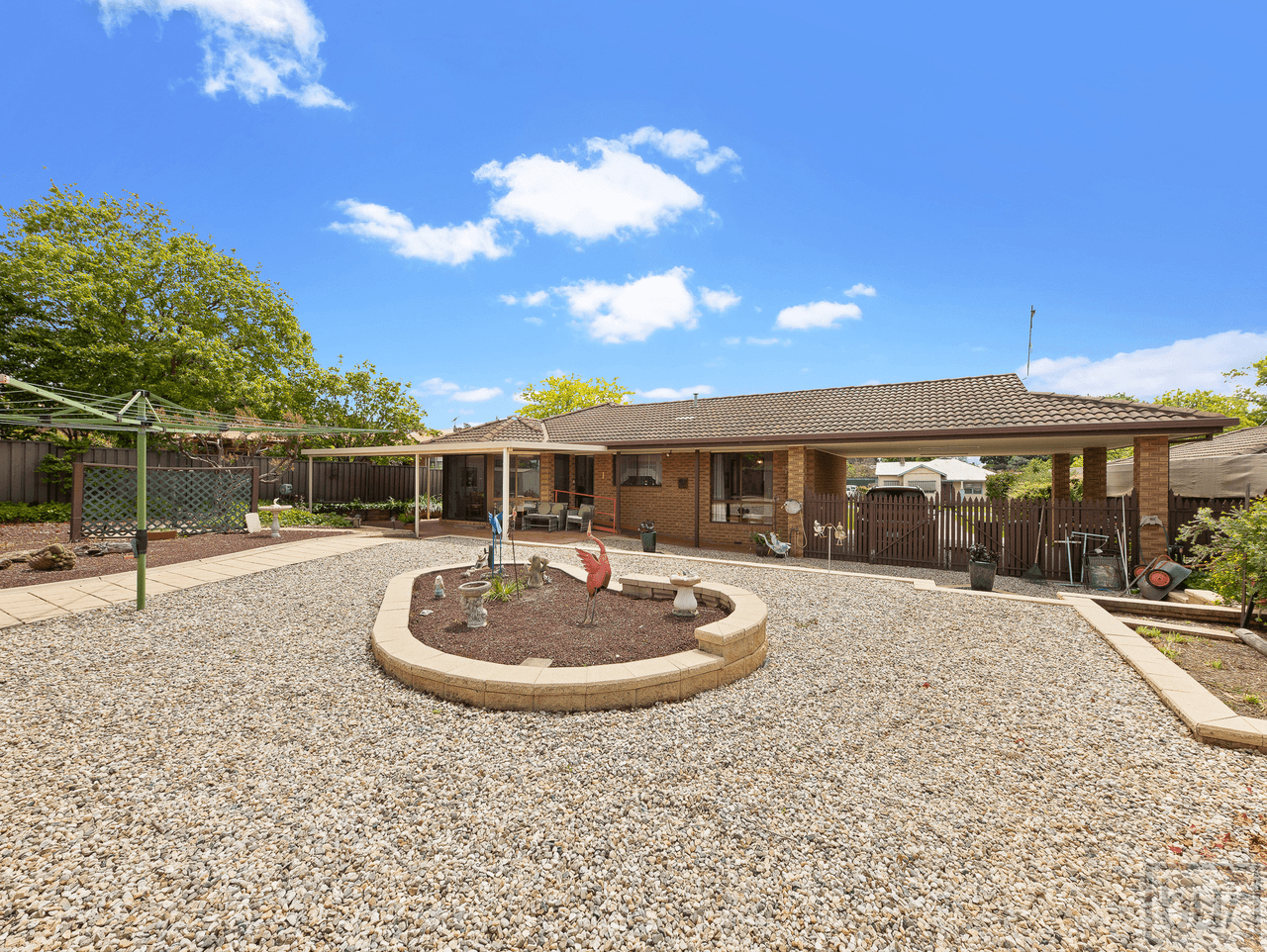 84 Ready Street, RUTHERGLEN, VIC 3685