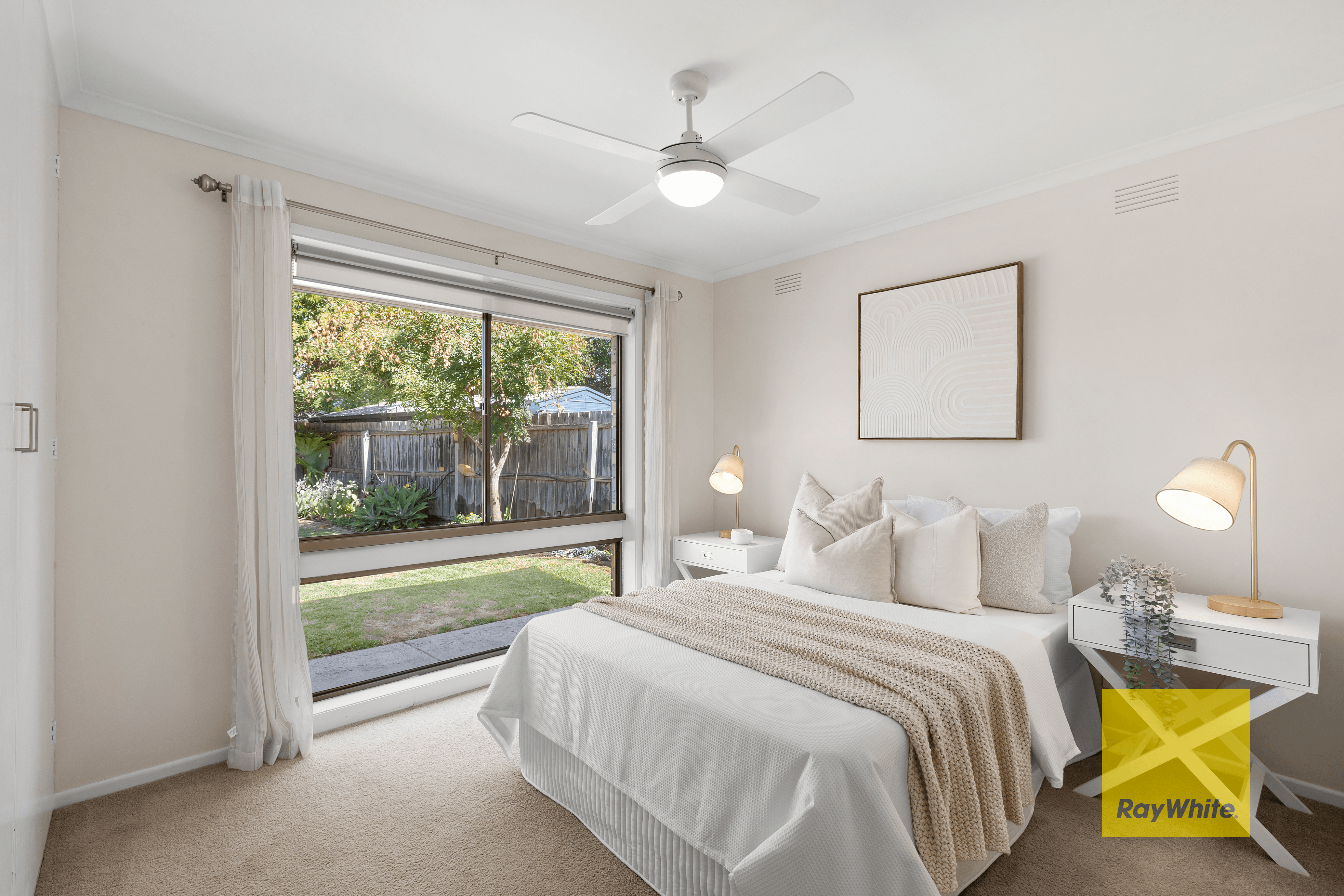 11 Oberon Drive, BELMONT, VIC 3216