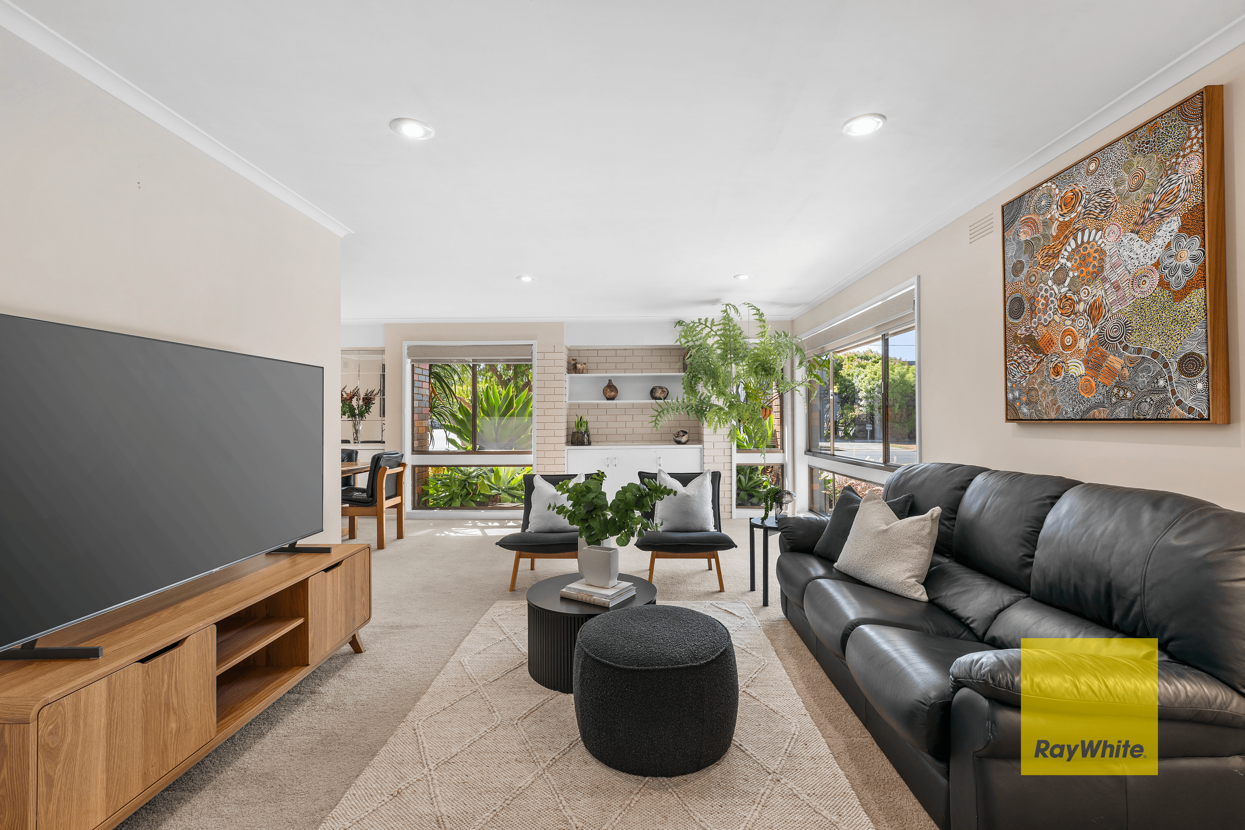 11 Oberon Drive, BELMONT, VIC 3216