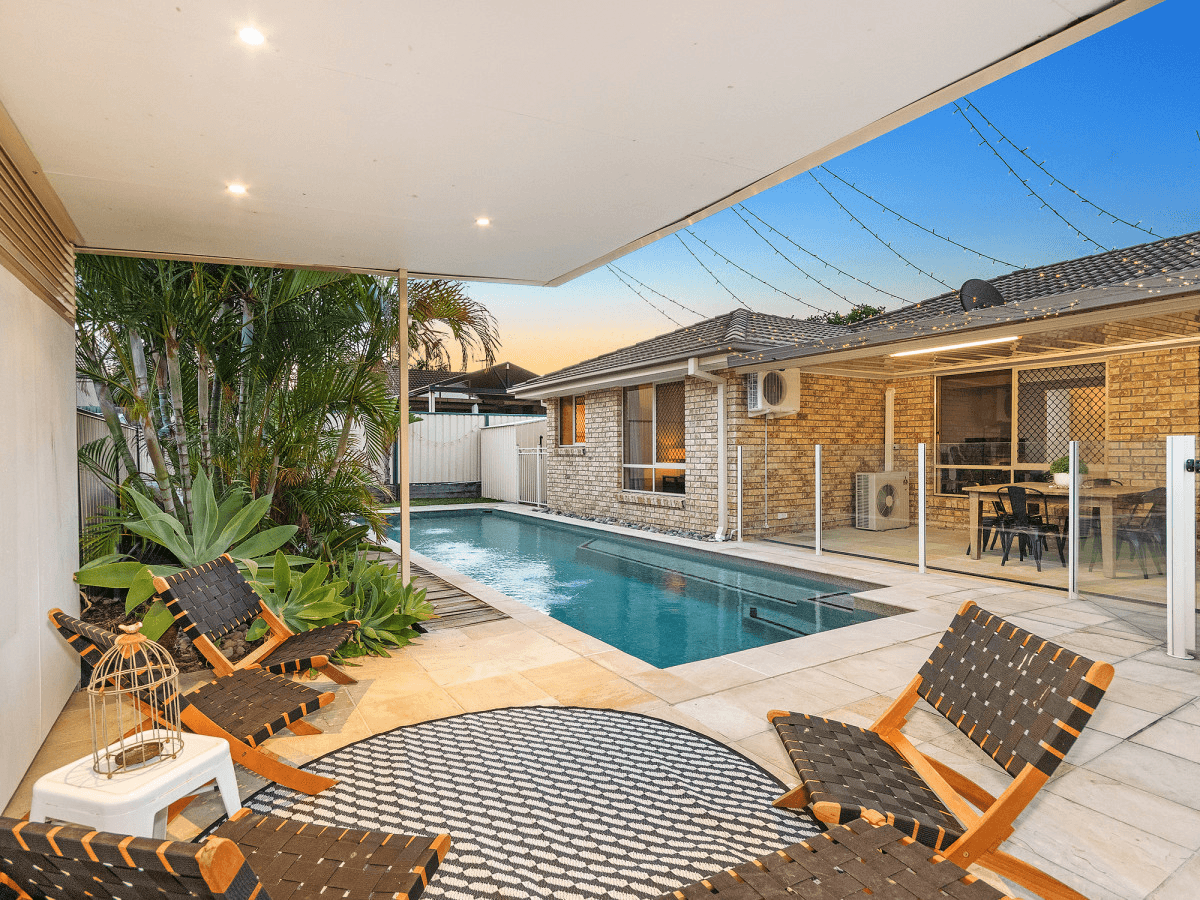 6 Ivanhoe Place, Brassall, QLD 4305