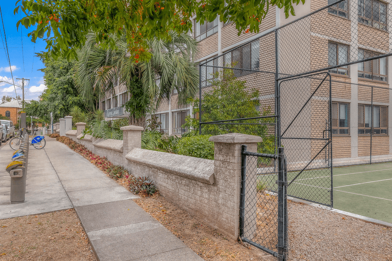 2/83 O'Connell St, Kangaroo Point, QLD 4169