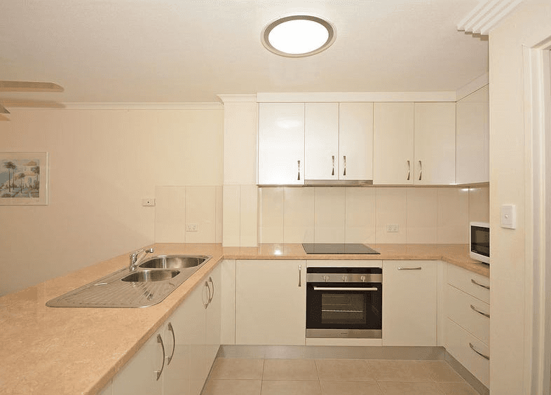 UNIT 15, 383 ESPLANADE Esplanade, TORQUAY, QLD 4655