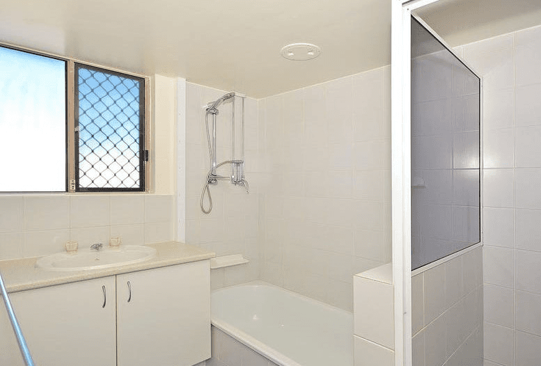 UNIT 15, 383 ESPLANADE Esplanade, TORQUAY, QLD 4655