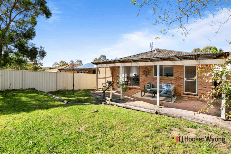 17 Charmian Crescent, WATANOBBI, NSW 2259