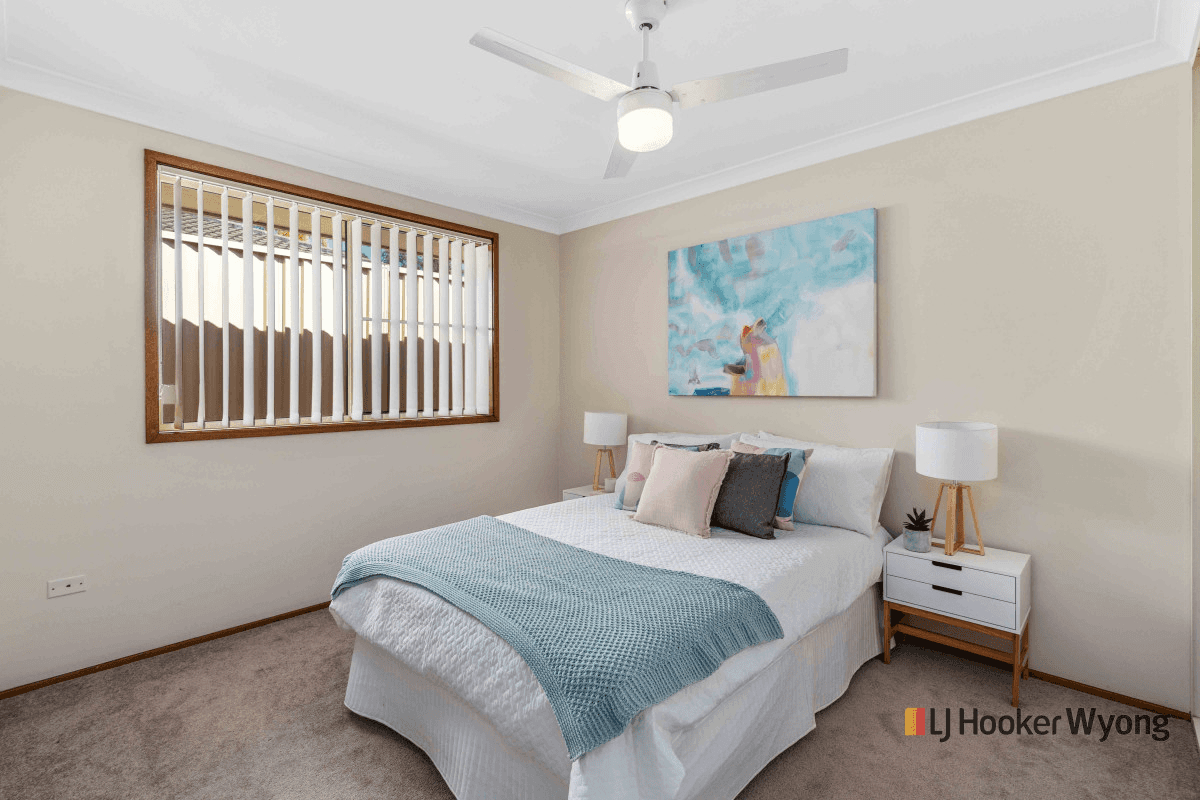 17 Charmian Crescent, WATANOBBI, NSW 2259