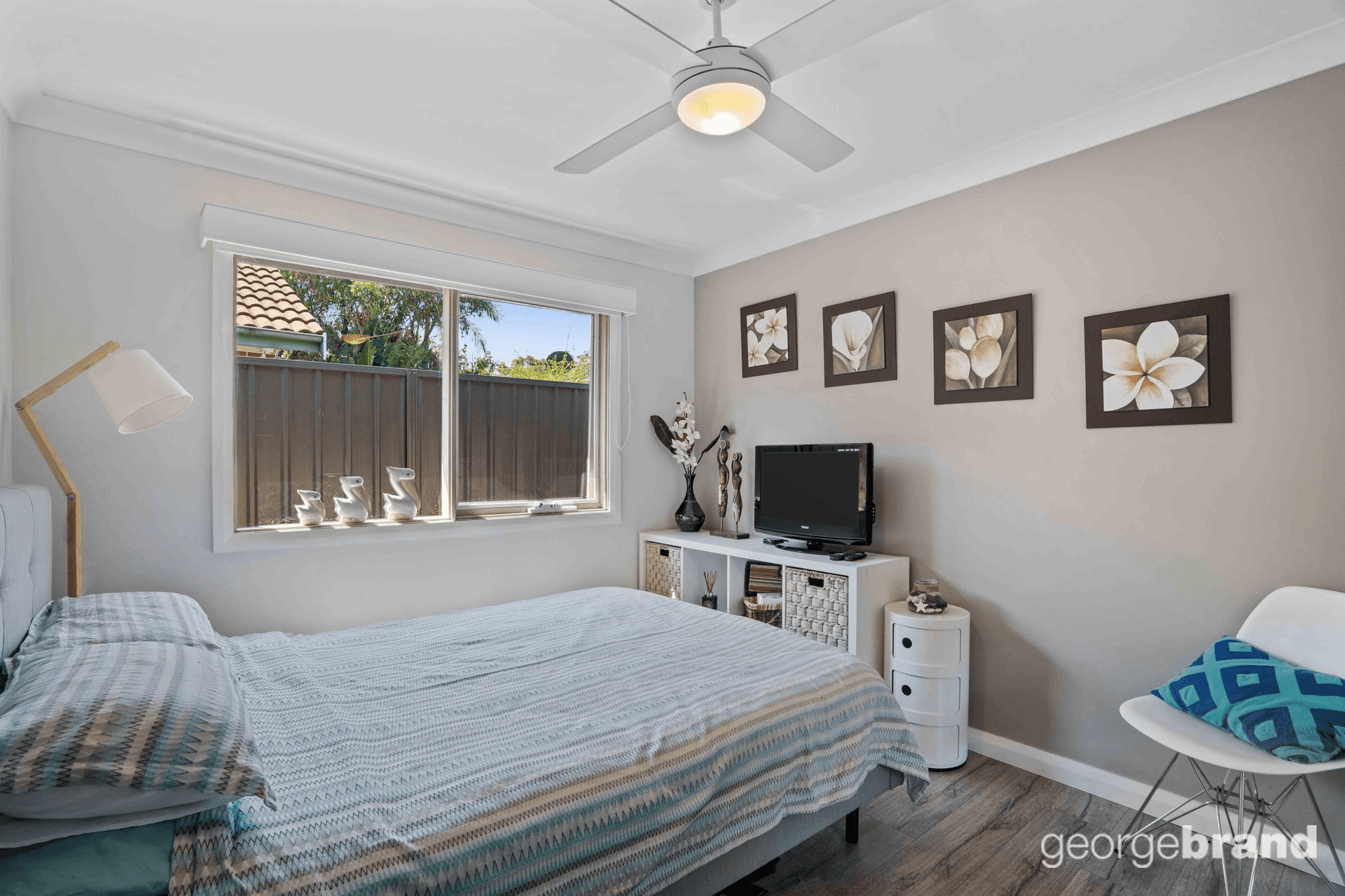 9 Rodney Close, LAKE MUNMORAH, NSW 2259