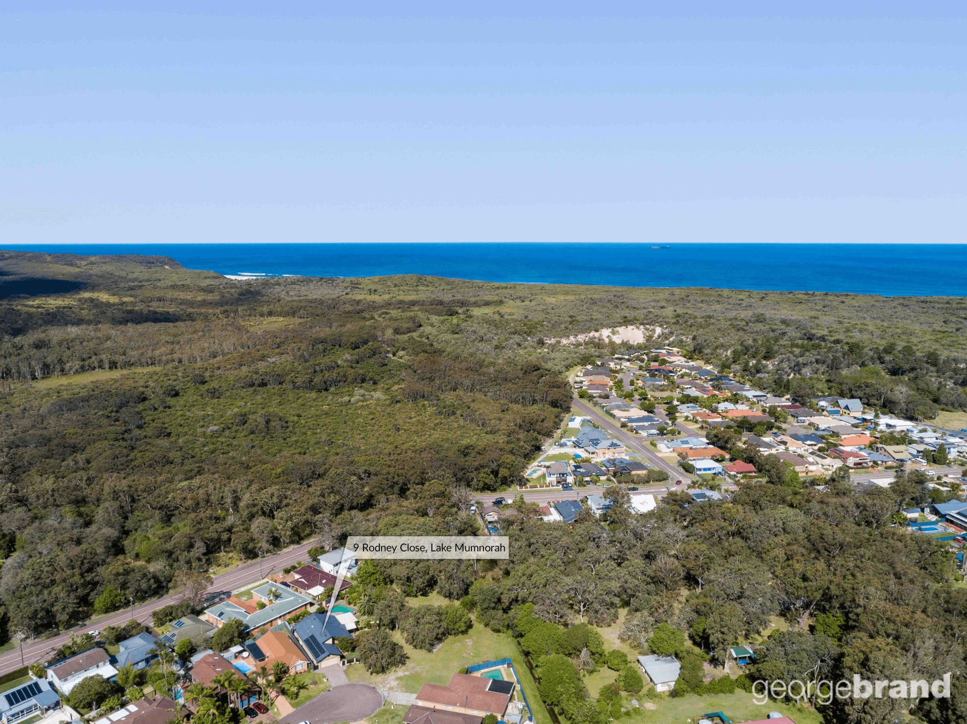 9 Rodney Close, LAKE MUNMORAH, NSW 2259