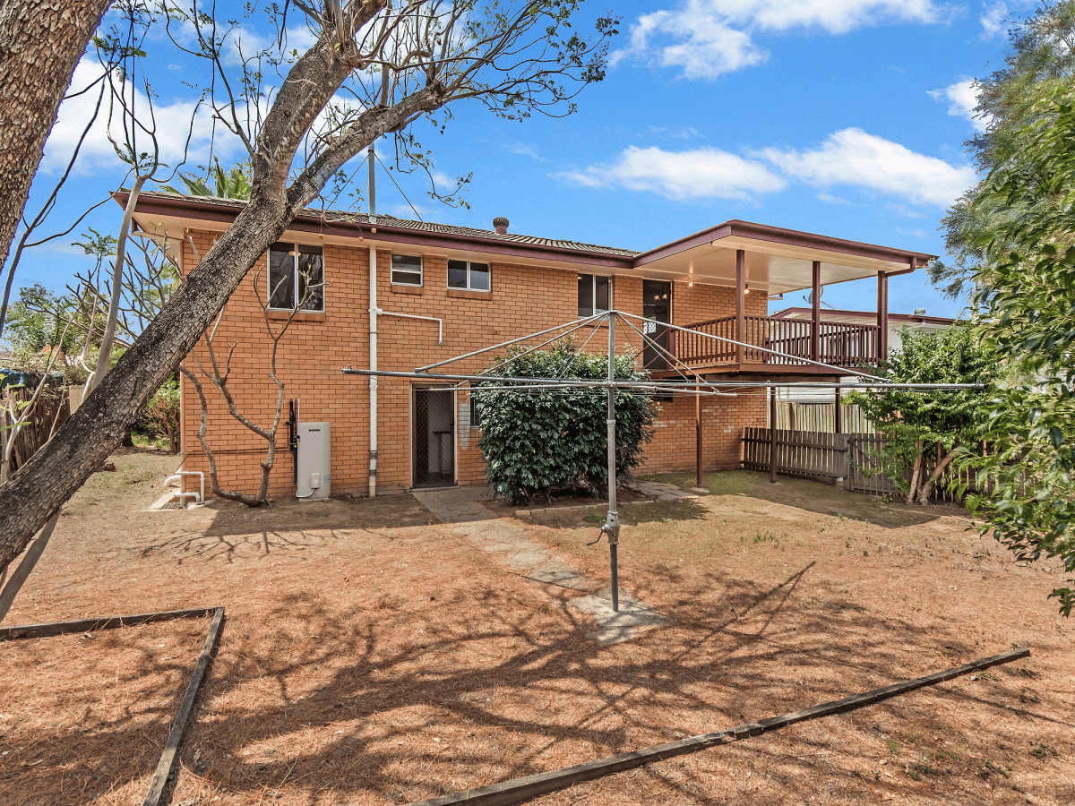 17 Trudy Street, Raceview, QLD 4305