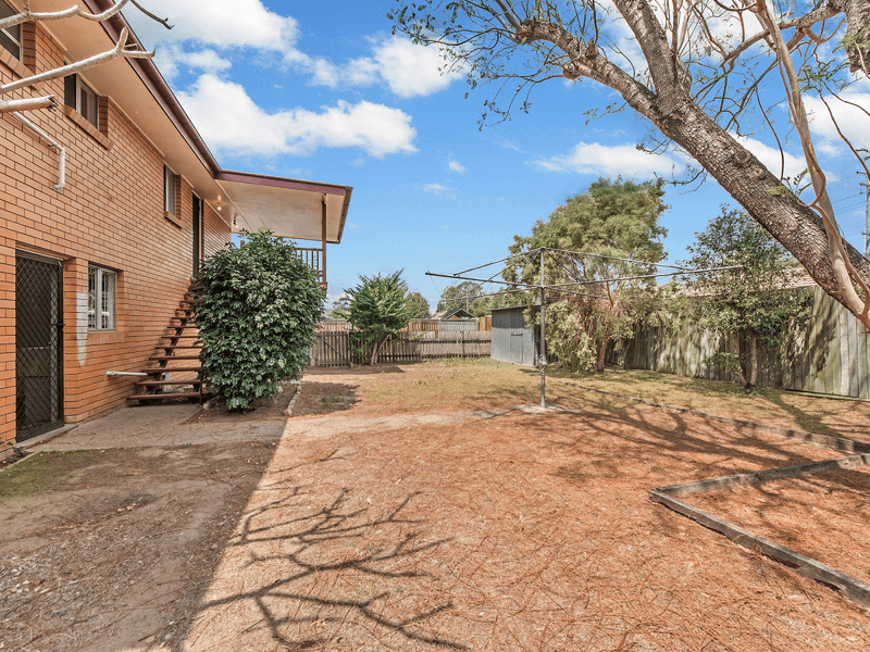 17 Trudy Street, Raceview, QLD 4305