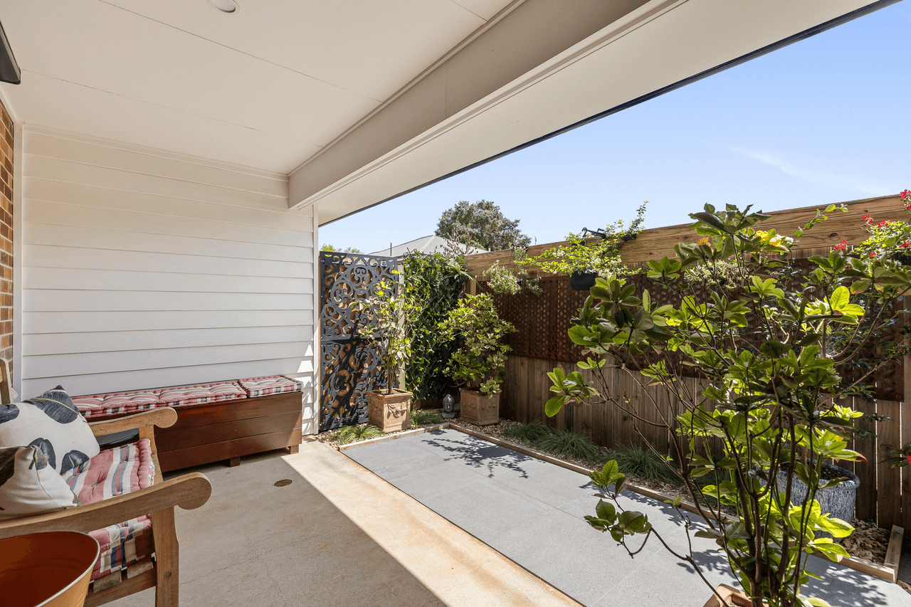 7/319A Bridge Street, NEWTOWN, QLD 4350