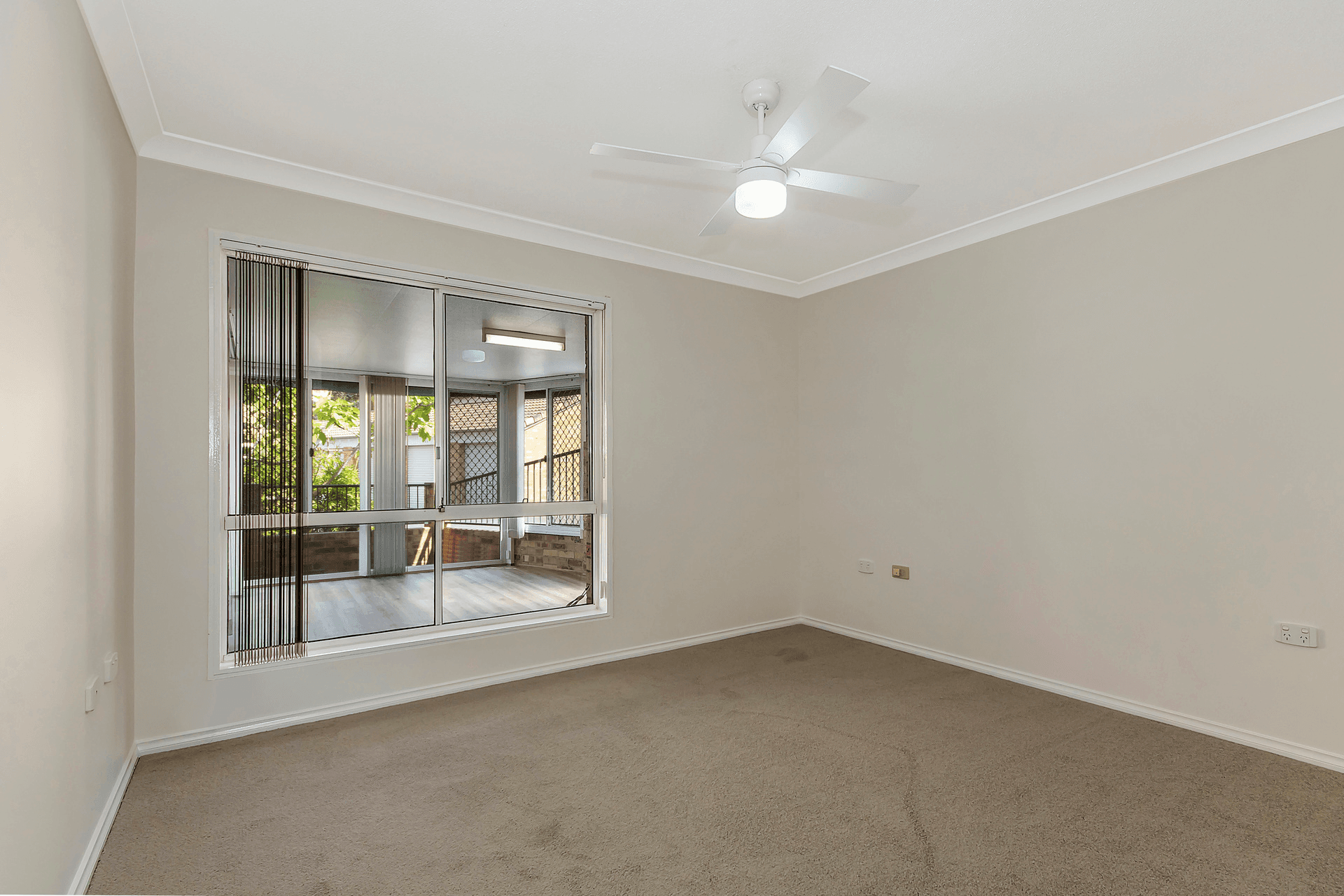 221/15 Lorraine Avenue, Berkeley Vale, NSW 2261