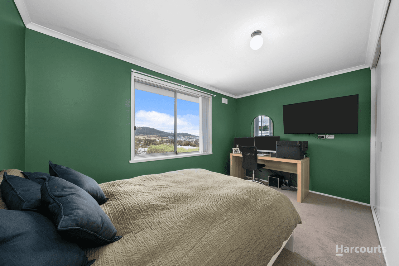 20 Kanooka Street, ROKEBY, TAS 7019