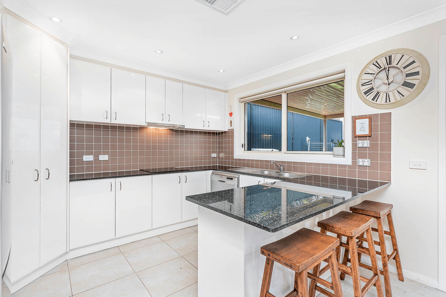 50 Eucalyptus Court, Picnic Point, NSW 2213