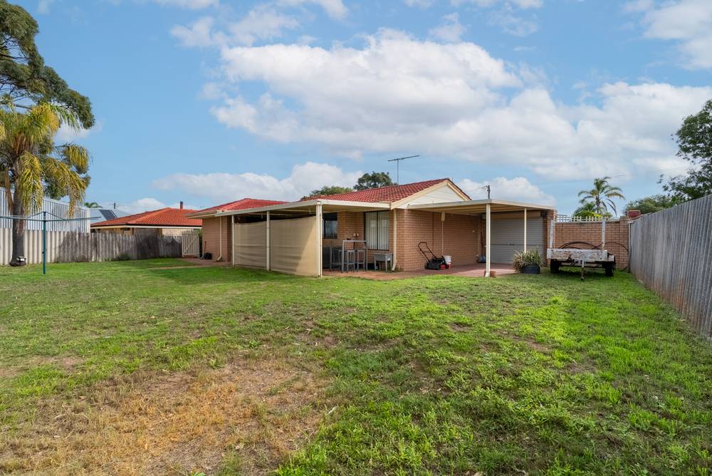 15 Voyager Court, COOLOONGUP, WA 6168