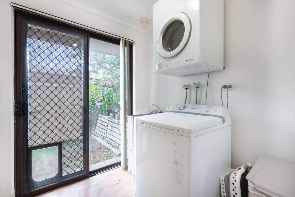 15 Voyager Court, COOLOONGUP, WA 6168