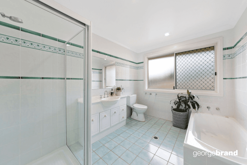 11 Mount Place, Green Point, NSW 2251