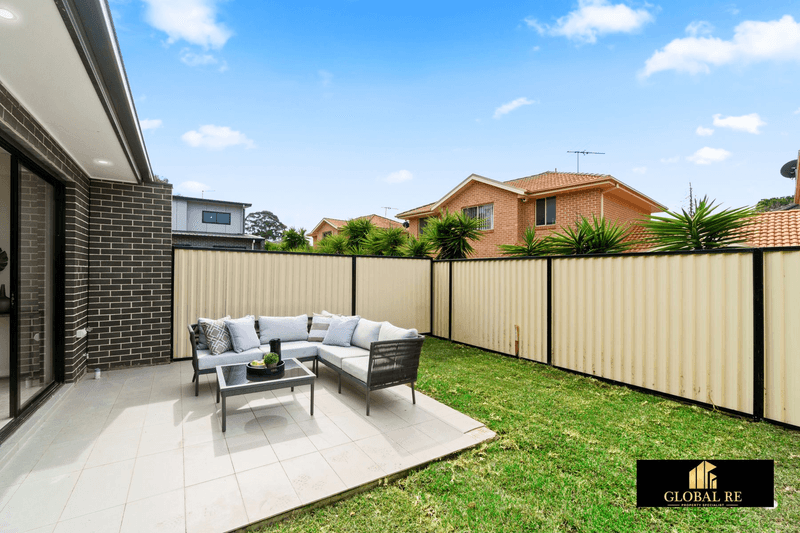 14/10-12 Tobruk Avenue, LIVERPOOL, NSW 2170