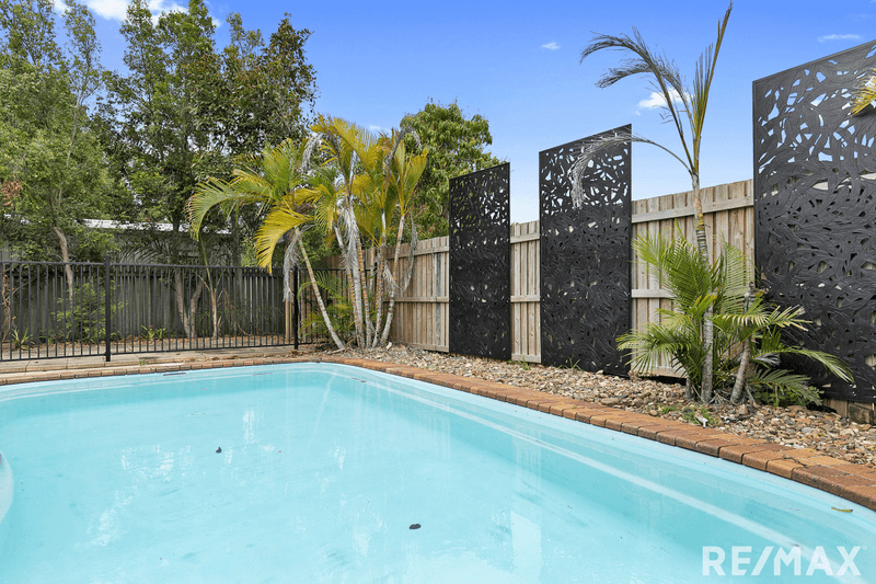 103 Limpus Street, Urangan, QLD 4655