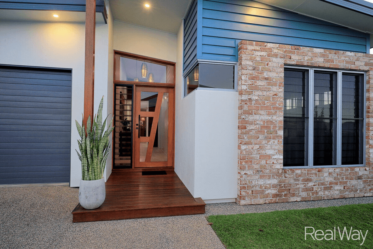 12 Hayman Place, Innes Park, QLD 4670