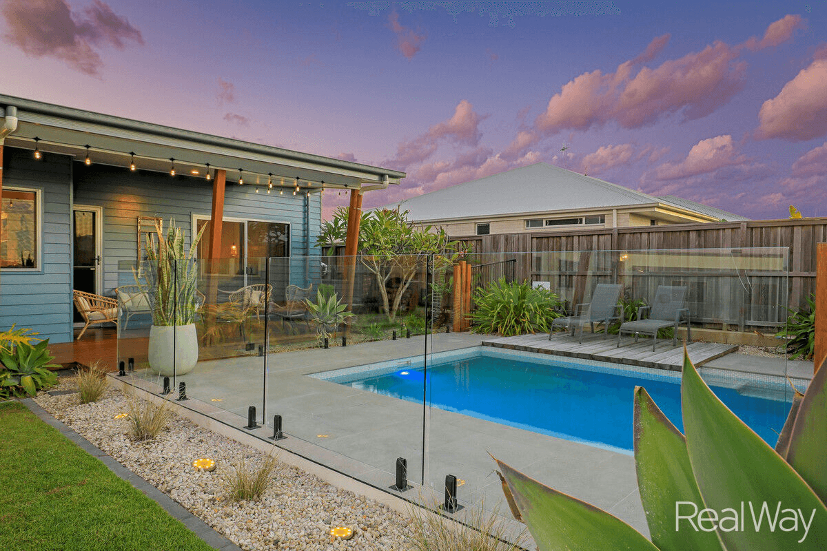 12 Hayman Place, Innes Park, QLD 4670