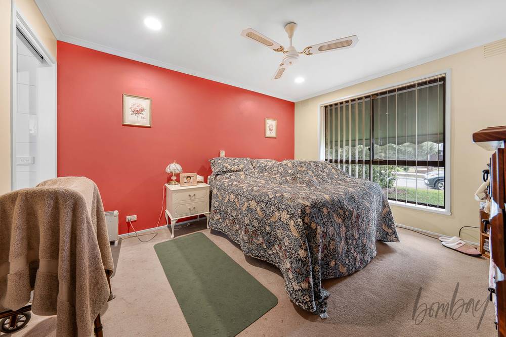 7 Grinstead Court, CRAIGIEBURN, VIC 3064