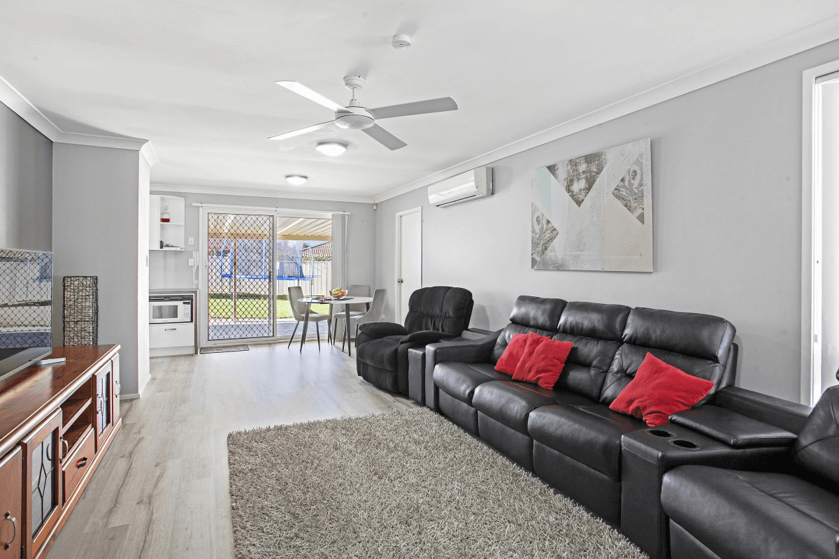 17 Everitt Place, Watanobbi, NSW 2259