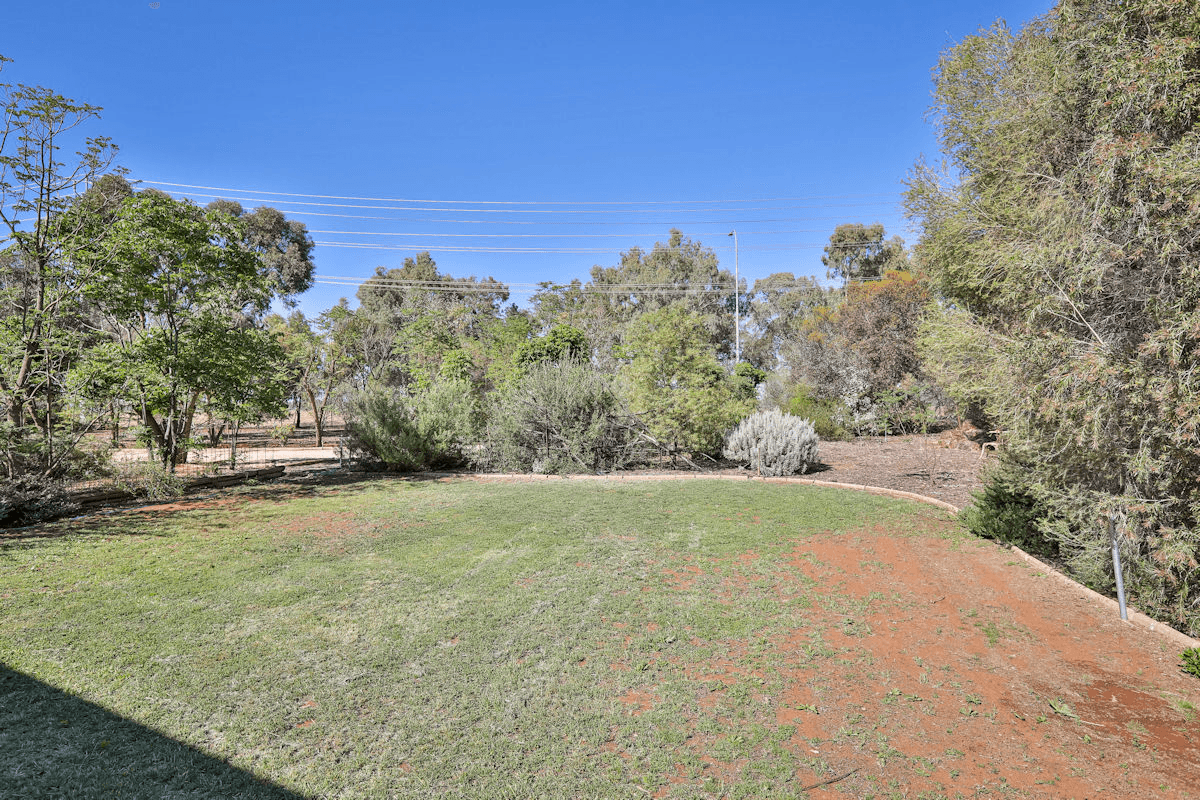 1814 Silver City Highway, DARETON, NSW 2717