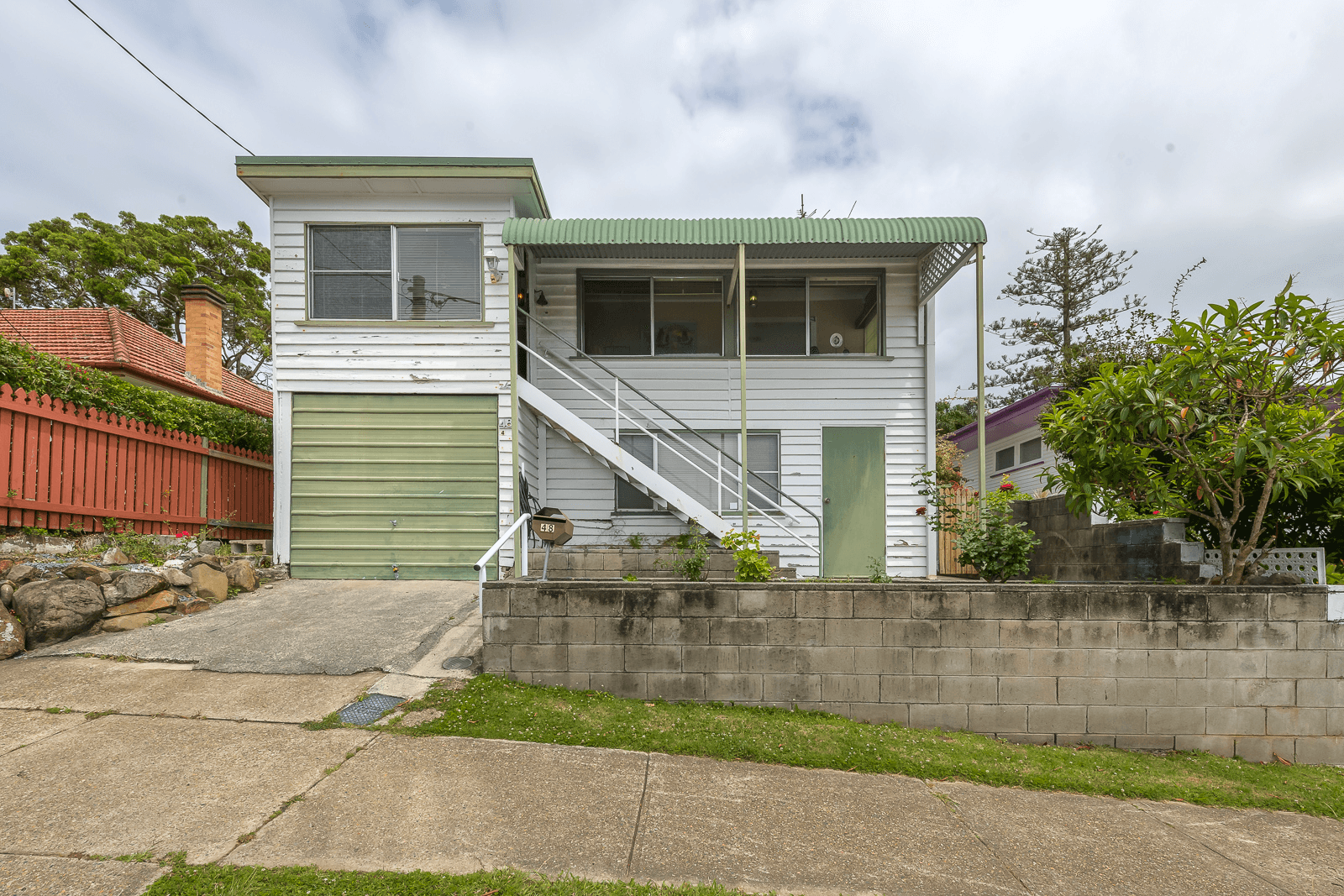 48 Muir Street, LABRADOR, QLD 4215